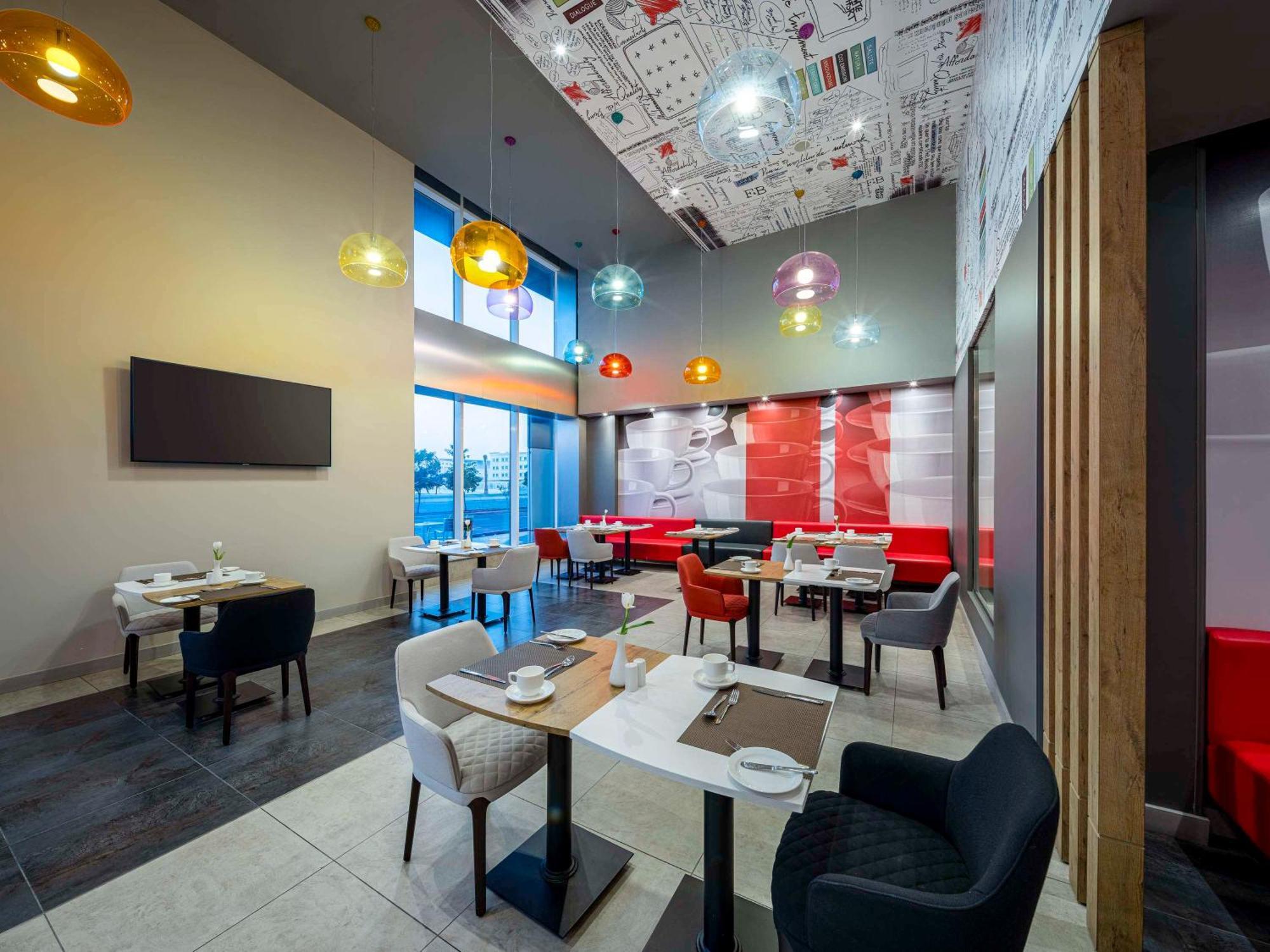 מלון Ibis Jeddah Malik Road מראה חיצוני תמונה